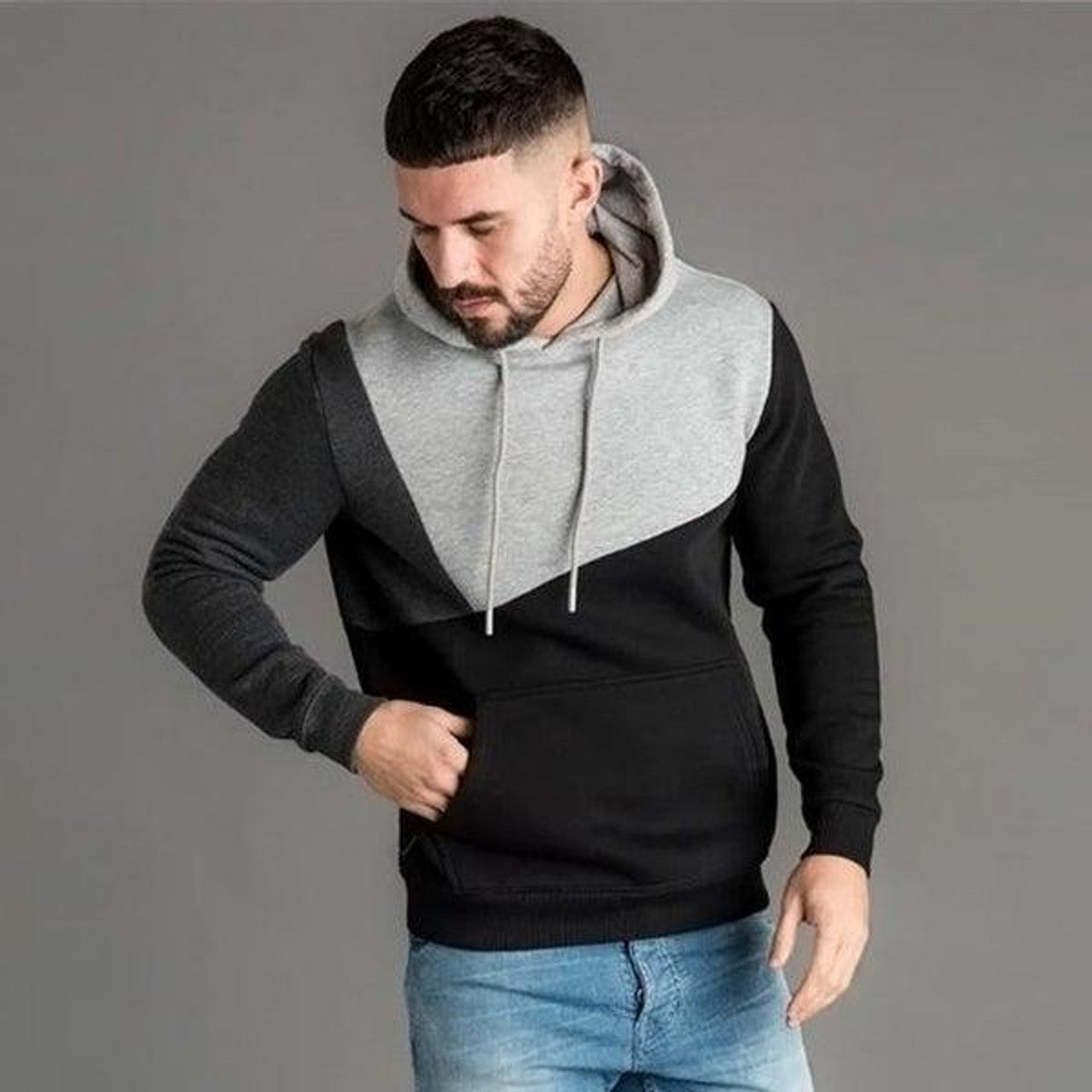 Pull à capuche Clout