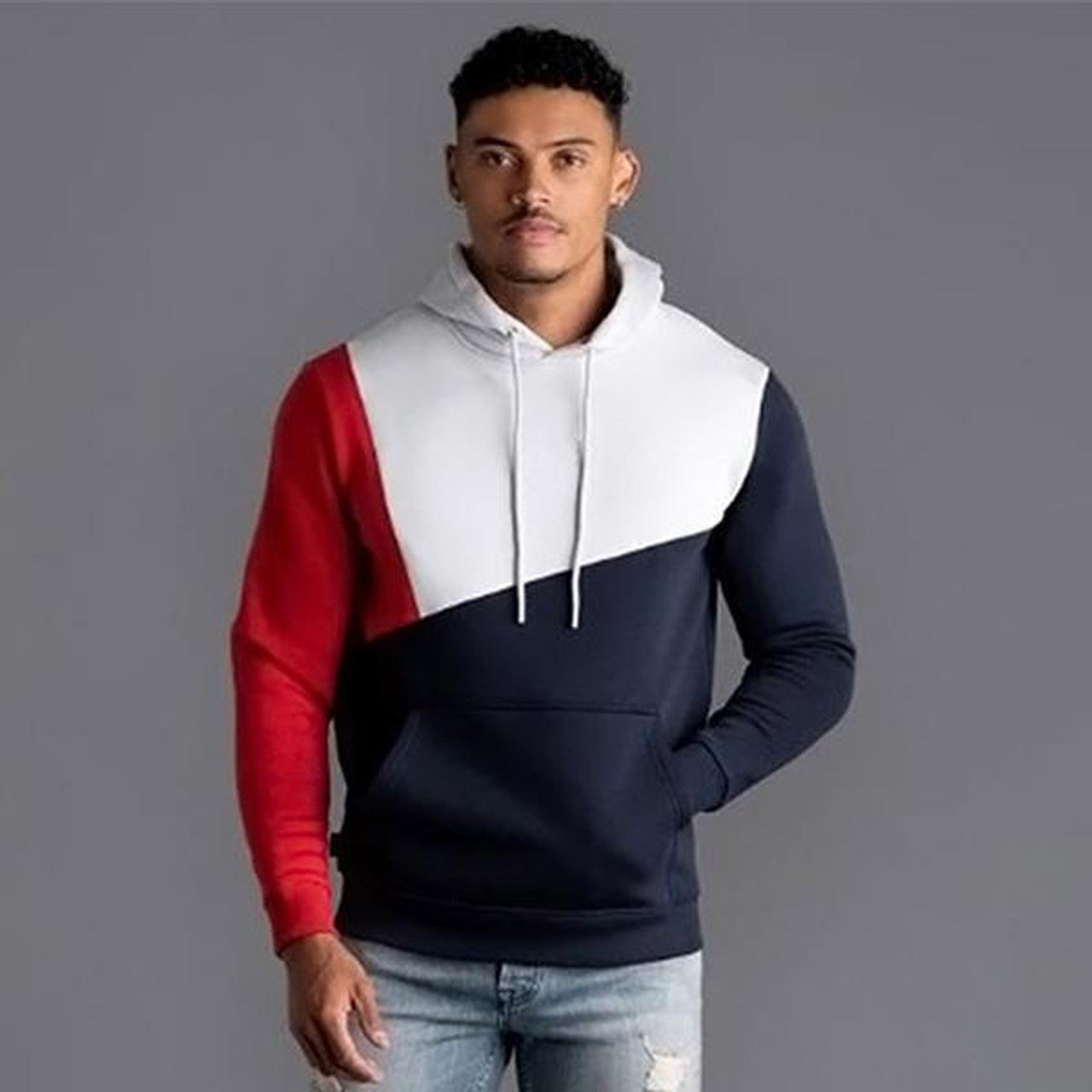 Pull à capuche Clout