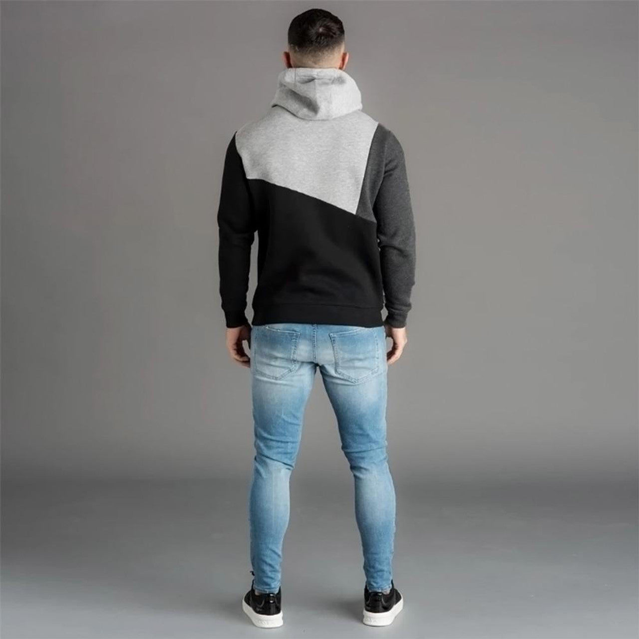 Pull à capuche Clout